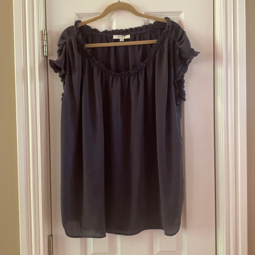 Umgee  Top - ruffled shell, dark gray